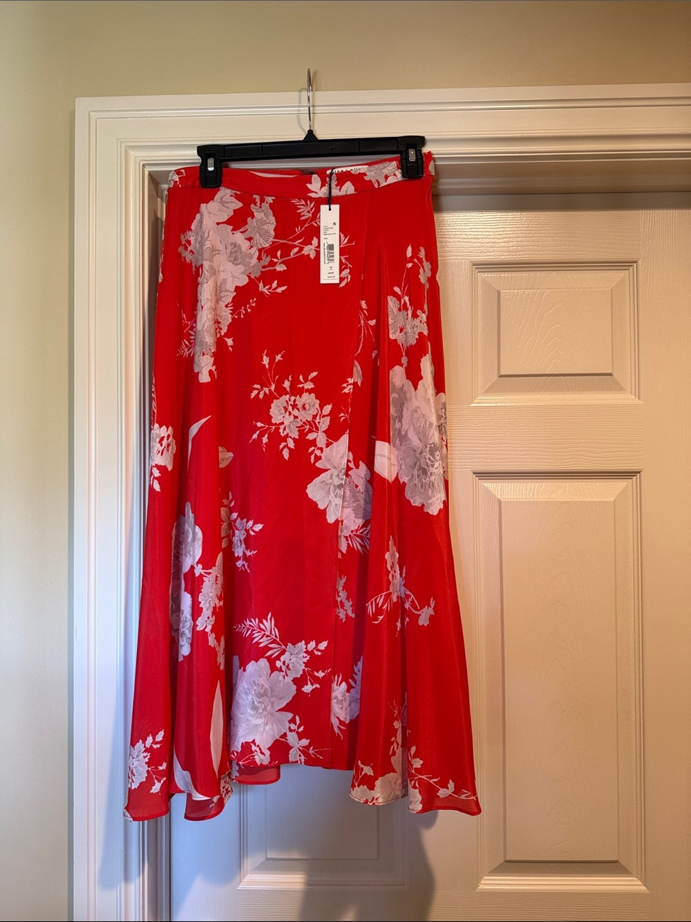 Alice + Olivia Red Floral Circle Skirt